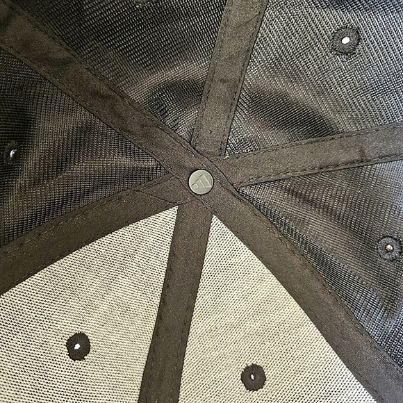 *NEW* Adidas Aeroready Hat 3-bar Snapback Hat | Black | UPF 50 | Adjustable - Picture 7 of 9